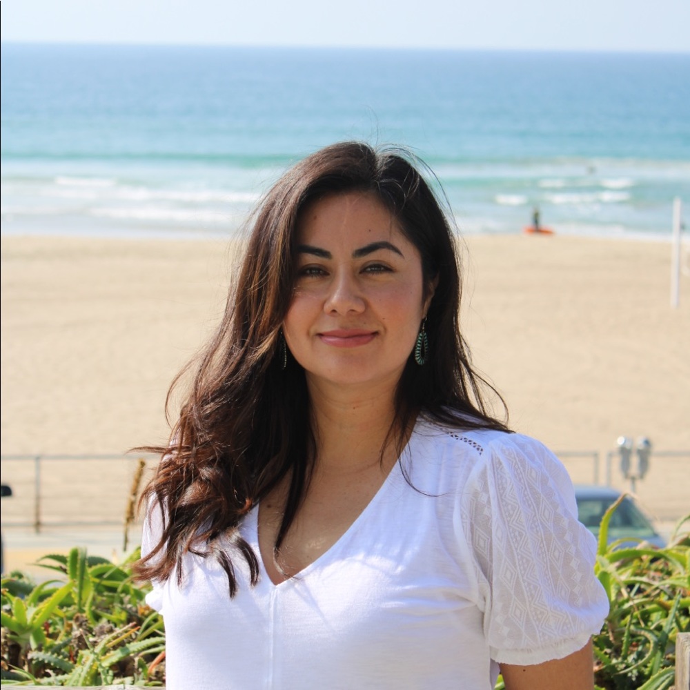 Meet your Posher, Angie